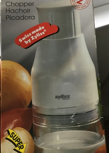 ZYLLIS Switzerland FOOD CHOPPER ~ Manual Mincer, Rotating Stainless Blades, Box - Imagen 6 de 8