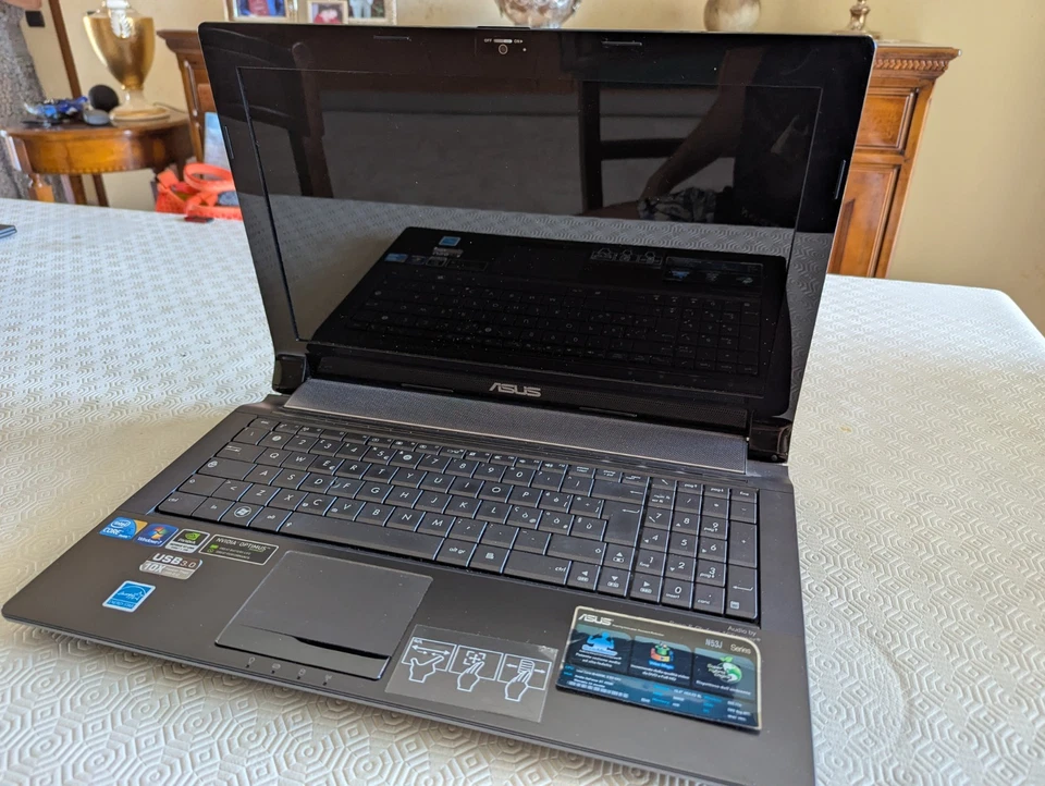 Pc Notebook Portatile - Intel i5 - GPU Nvidia - 240GB SSD - 4GB RAM - Windows 10 - Immagine 4 di 4