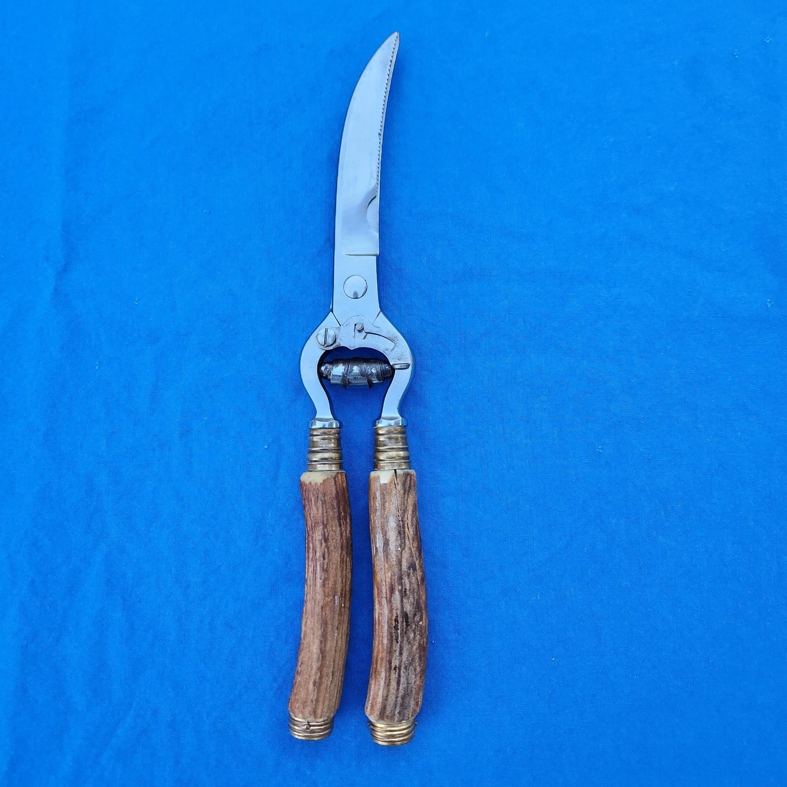 Vintage Anton Wingen Jr. Solingen Germany Antler Handle Game Shears