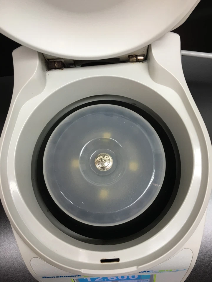 Microcentrífuga de alta velocidad Benchmark MC-24 PN C2417 con GARANTÍA Foto 4 de 4