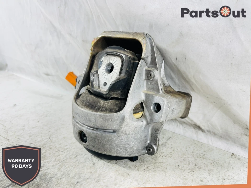 2009 AUDI Q5 ENGINE MOTOR MOUNT 782516141206 OEM - Imagem 3 de 4