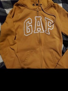 gap zip ups