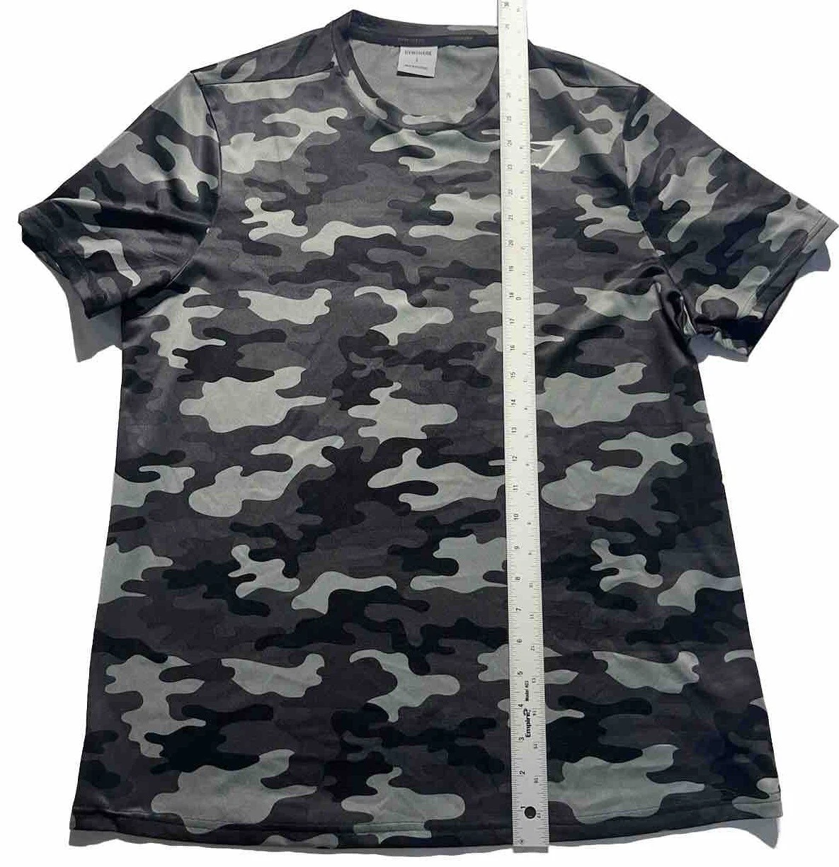 gymshark camo logo crewneck short sleeve gym shirt