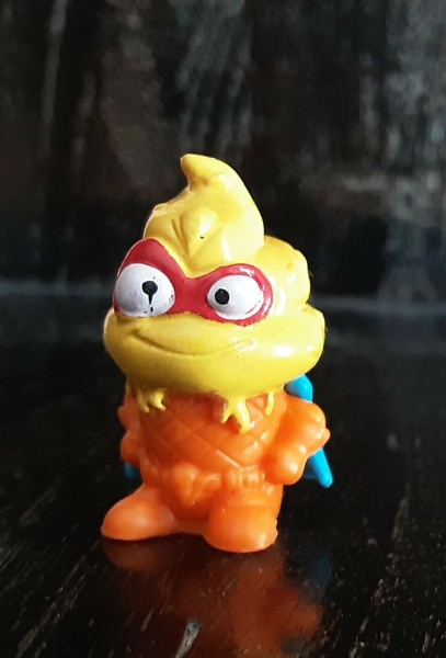 MUÑECO SUPERZINGS  SERIE 1