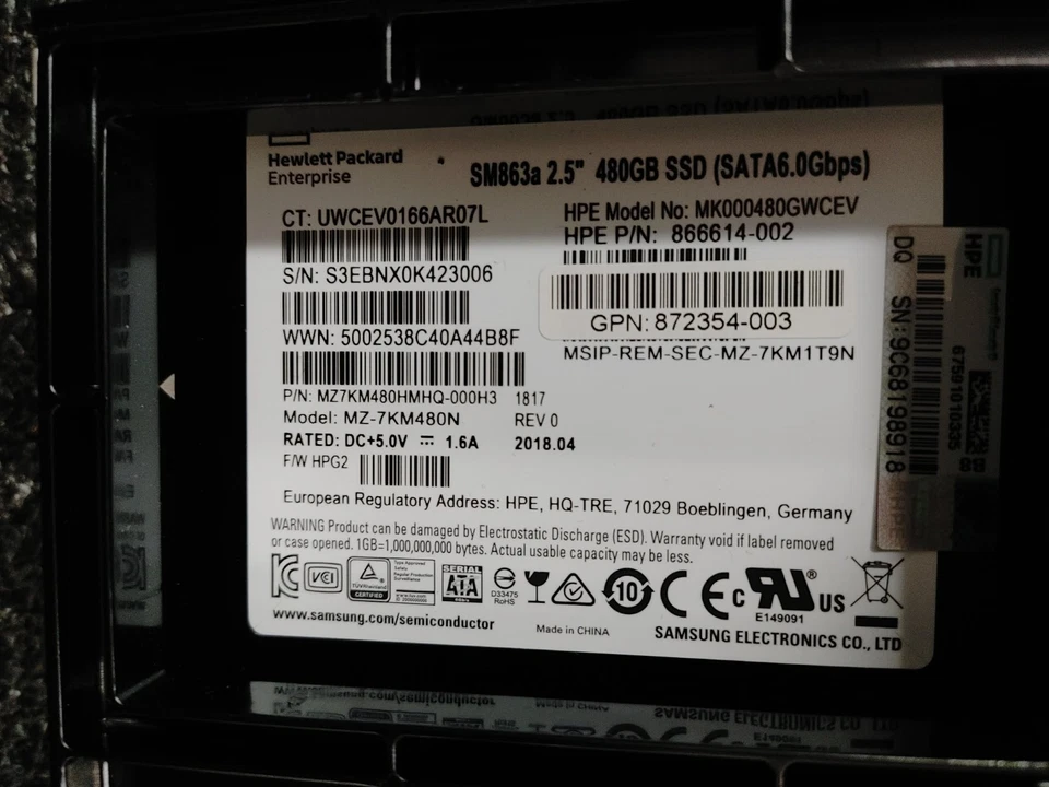 HP  866614-002 872354-003 MK000480GWCEV 480GB 6Gb/s SATA 2.5" SSD w/ Tray 3.5" - Image 4 of 4