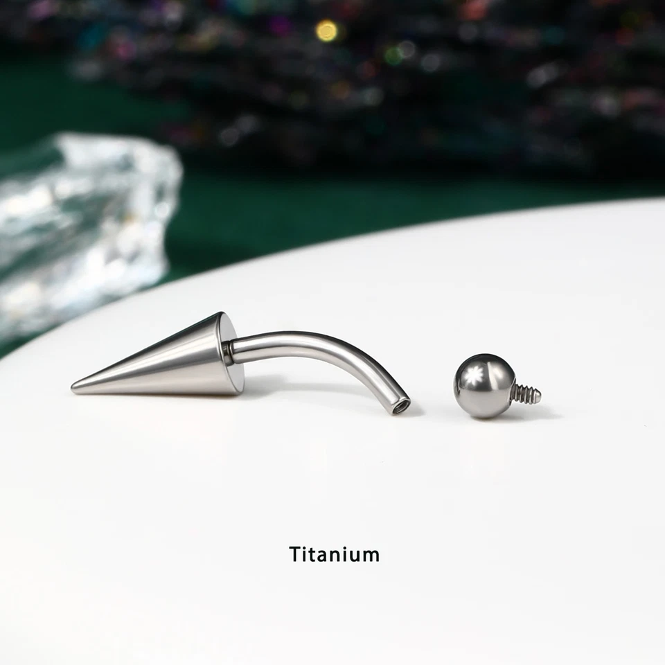 Piercing curvo hélice labial cartilagem 16G titânio G23 - Imagem 4 de 4