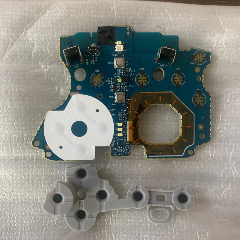 Xbox Elite Series 2 Controller Replacement Motherboard With Upgraded Bumper Mod - Image 3 of 4