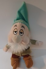 Sleepy Dwarf Plush - 2001 Disney Store Snow White  the Seven Dwarfs Soft Toy 9"