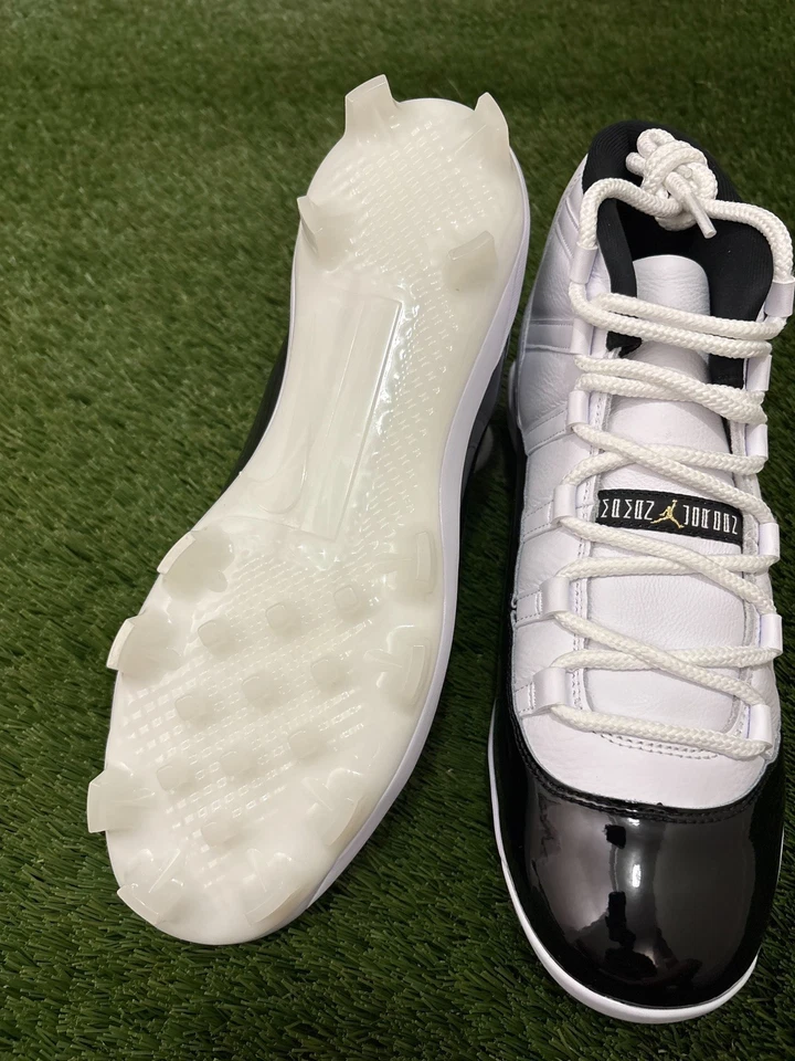 Botines de béisbol Jordan 11 Mcs Gratitude talla 12 para hombre Foto 4 de 4