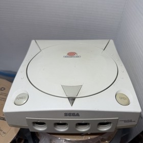 Sega Dreamcast Console System Only White HKT-3020 Yellowing Will Not Read Disc