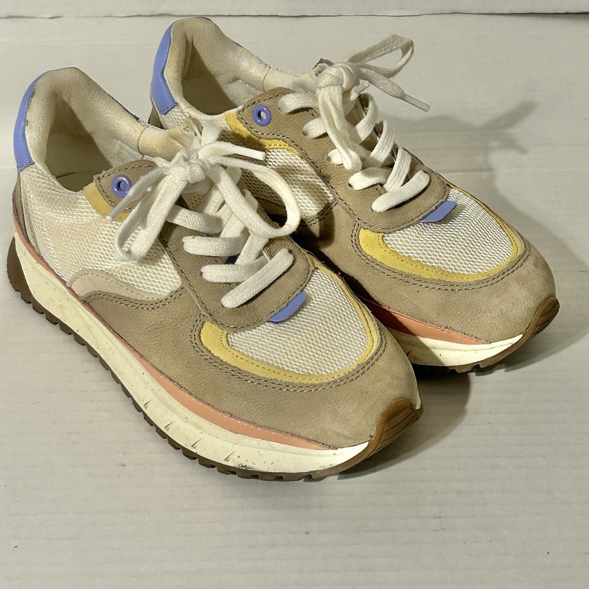 MADEWELL Sneakers Womens Size 6 M Kickoff Trainer Suede 