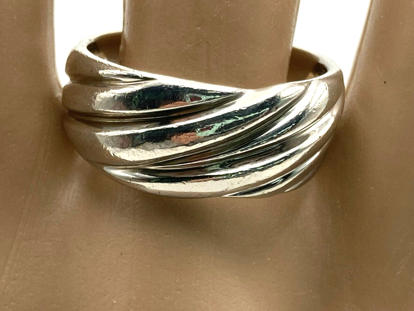 Sterling Silver Solid 925 Dome Style Ring with Fl… - image 3