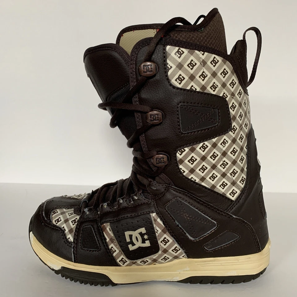 DC Shoe Co EE. UU. Niñas Fase DC Logo Snowboard Botas de Nieve ~ 10L Foto 3 de 4