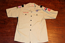Boy Scouts of America BSA Youth Shirt Tan Large Sewn Patches Short Sleeve