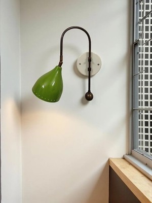 (Mid-Century), origin (Italian),  (Diabolo shape, vintage brass Pair