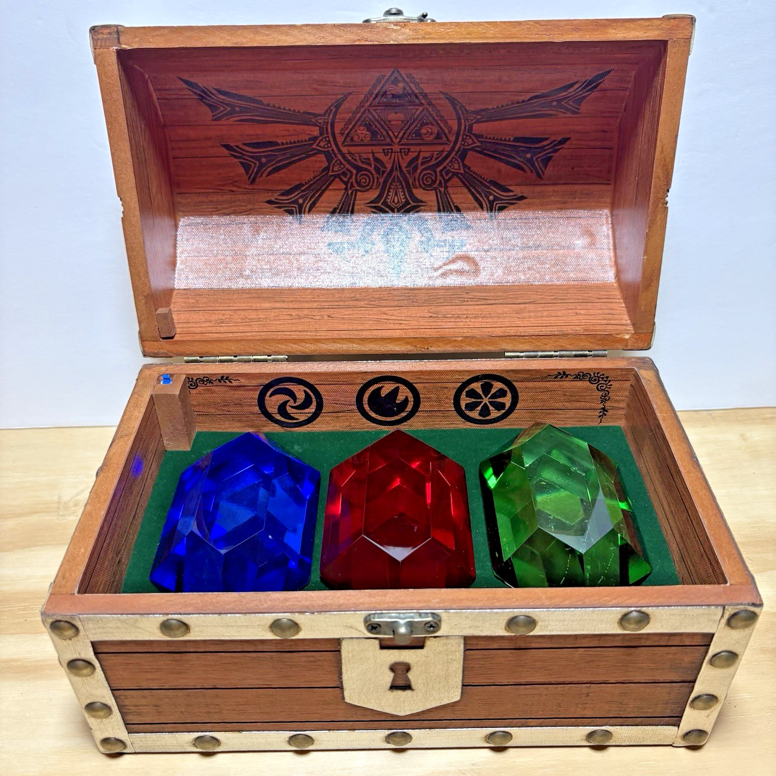 Juego de pesas de papel Legend of Zelda rupia paquete de 3 con cofre coleccionable - LEER