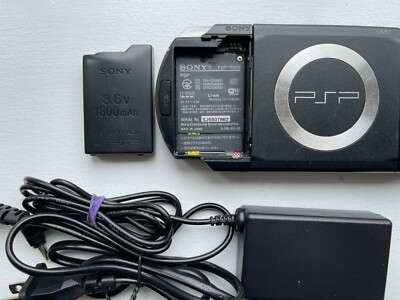 Sony PSP 1000 Black Console + Official 4GB Memory + Charger - Good
