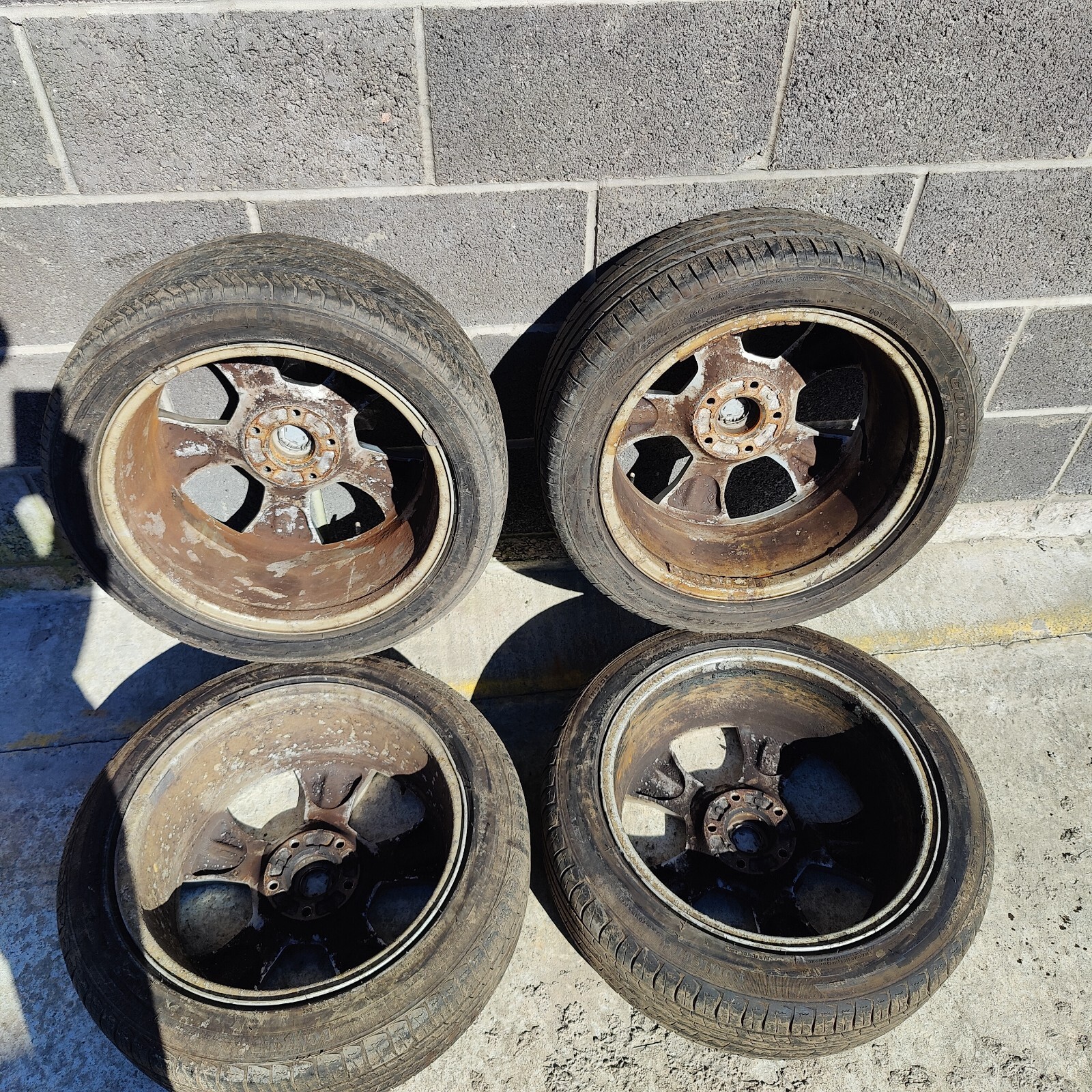 RENAULT MEGANE ALLOY WHEELS WITH TYRES 205/50 R17 eBay
