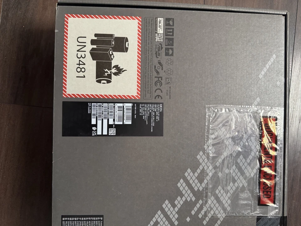 ASUS ROG Core Ultra 9 275HX – RTX 5090 / 64GB / 2TB SSD – BRAND NEW SEALED  - Image 3 of 4