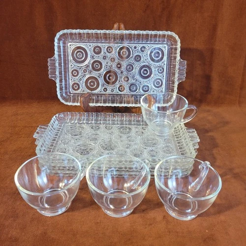Vintage Anchor Hocking Colonial Lady Serva-Snack Sets – 4 Sets (Trays & Cups)