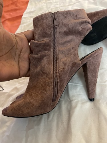 Call It Spring Size 7.5 Ankle Boots - Picture 6 of 7