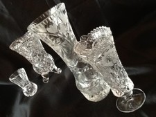 4 alte schöne Vase Vasen auf Fuß Pressglas Kristall Schliffoptik Vintage 50/60er