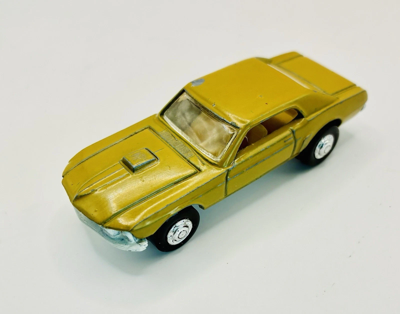 Playart 1969 MUSTANG GT Tan Color Early Wheels. Amazing Car!