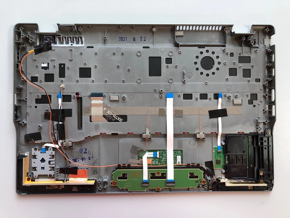 Fujitsu LifeBook U7411 Handauflage Tastatur  Keyboard QWERTY mit Touchpad - Bild 4 von 4