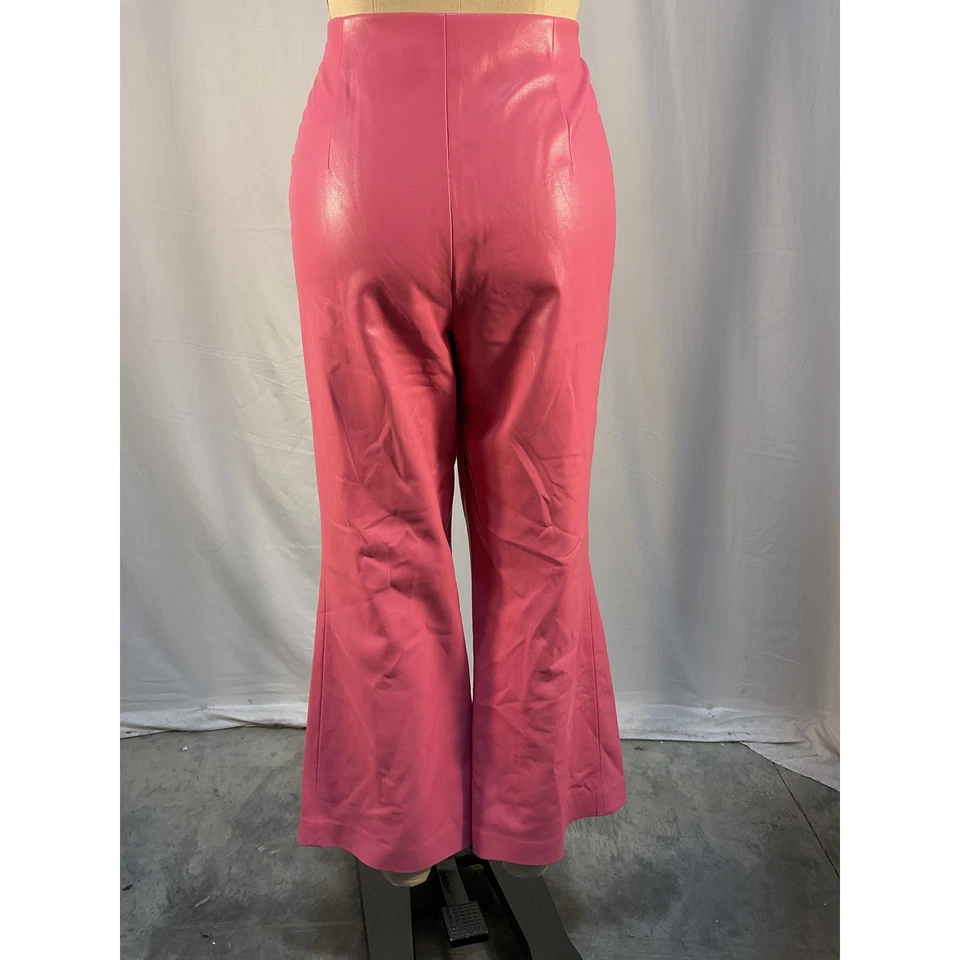 Pantalones al Tobillo Alice + Olivia 'Lorinda' Rosa Poliuretano Cuero Vegano Acampanados Talla Foto 3 de 4