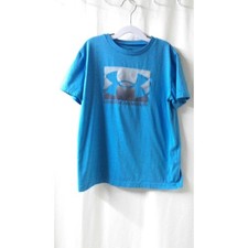 Under Armour boy's YM Turquoise Short Sleeved Tshirt with front logo graphics