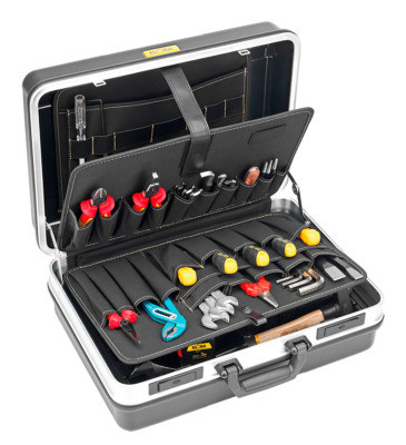 Orange Explorer Case 2214 O, 246mmx21mmx162mm at best price in Bengaluru