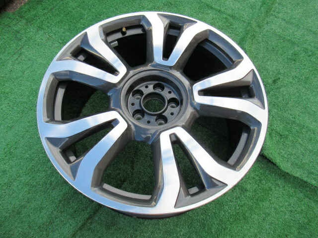 (1) ROLLS ROYCE CULLINAN OEM FACTORY 22" REAR WHEEL RIM 6884707 POLISHED/GREY