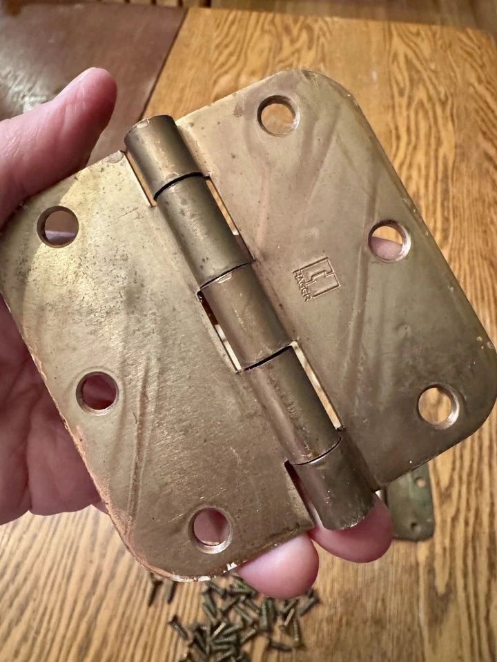 Lot Of 9 Hager Heavy Duty Brass Door Hinges 3.5” X 3.5” And Screws - Image 4 of 4