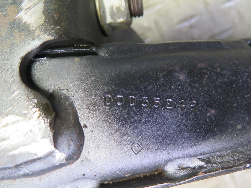 03-06 JUEGO DE 2 YUGOS DE SUSPENSIÓN DELANTERA DERECHA CHEVROLET SSR Y BRAZO DE CONTROL INFERIOR OEM Foto 4 de 4