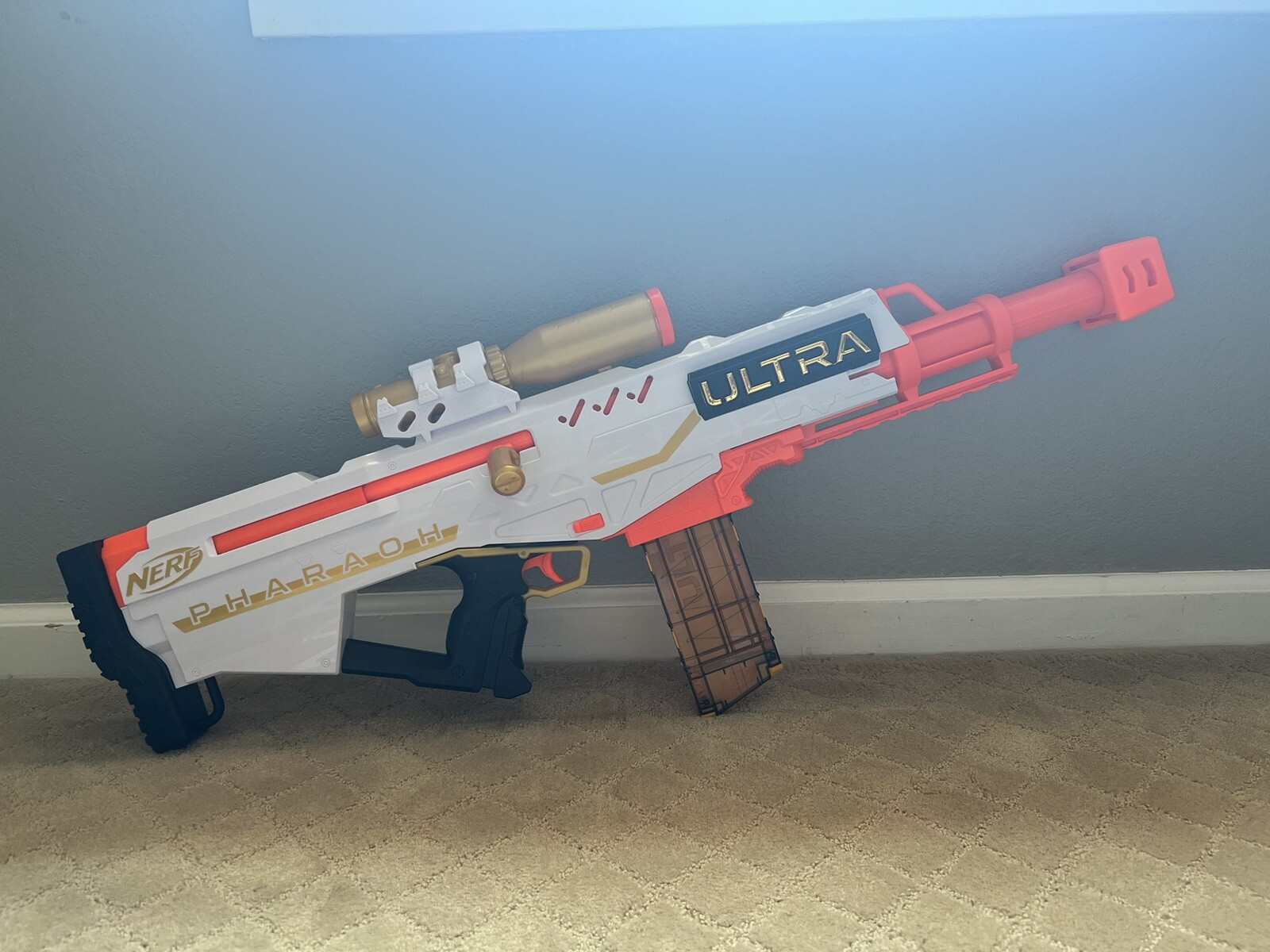 Nerf Ultra Pharaoh Blaster -- Gold Accents, 10-Dart Clip, 10 Nerf