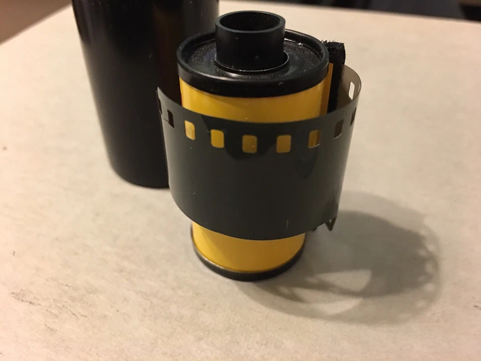 Vintage KODAK TX 135-36 Plus X PAN Black & White Film Prints Expired 1978 NIB - Image 2 of 2