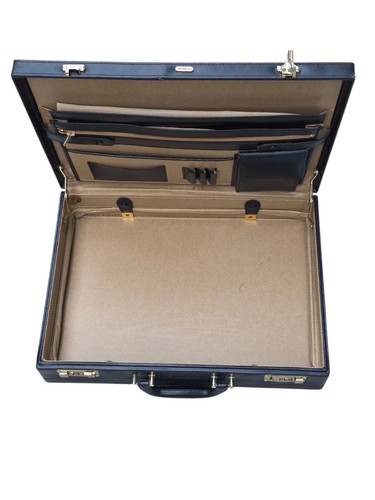 π Vintage Cadrelli Leather Briefcase with Lock β Executive Style! - Foto 7 di 8