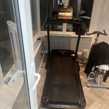 Reebok Jet 300 Series Motorized Treadmill - Black
