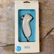 Official Nintendo Brand Wii Nunchuck Shiro White RVL-004 Japan Version