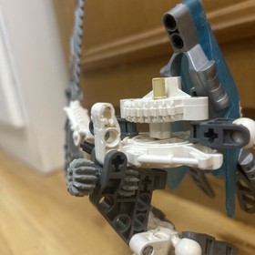 LEGO BIONICLE: Keerakh (8619) Read Description