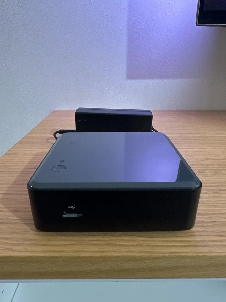 INTEL Nuc Intel Celeron barebone DCCP847DYE - Intel Celeron 847 à 1.10 GHz - Photo 2/4