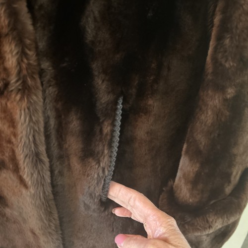 Vintage Livingston Bros San Francisco Faux Fur Brown Coat Size Small. - Picture 4 of 11