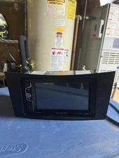 Boss Audio BE62CP 6.2" Touchscreen Digital Multimedia Receiver w/ Apple CarPlay