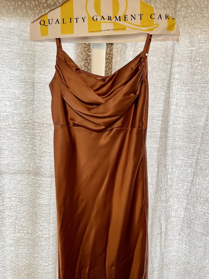 Vestido de Dama de Honor Revelry Skye Rosa Foto 3 de 3