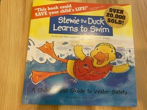 Audio Cd And Book Stewie The Duck Learns To Swim By Kim Stew Leonard Softcover Ebay