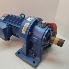 SM-CYCLO CHHM3-4145YB-59  3 Phase GearMotor