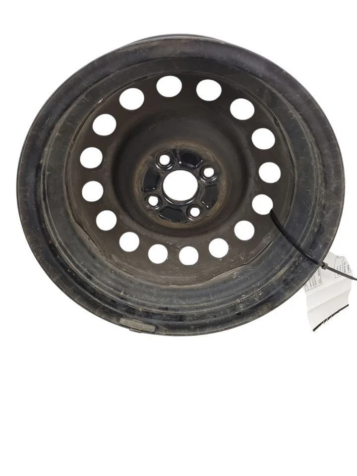 Wheel Prius C VIN B3 7th And 8th Digit 15x5-1/2 Steel Fits 12-19 PRIUS 844421 - Image 3 of 4