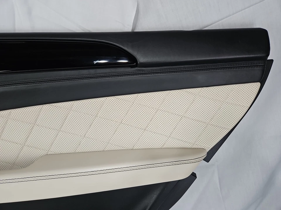 12-16 Mercedes W166 ML63 AMG Interior Puerta Panel Trasero Lado Derecho Designo Foto 3 de 4