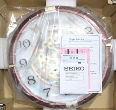 SEIKO Disney Tsum Tsum Analog Automaton Clock FW588B Mickey Minnie