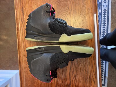 Size 7 - Nike Air Yeezy 2 NRG Solar Red 2012 - Amazing Condition